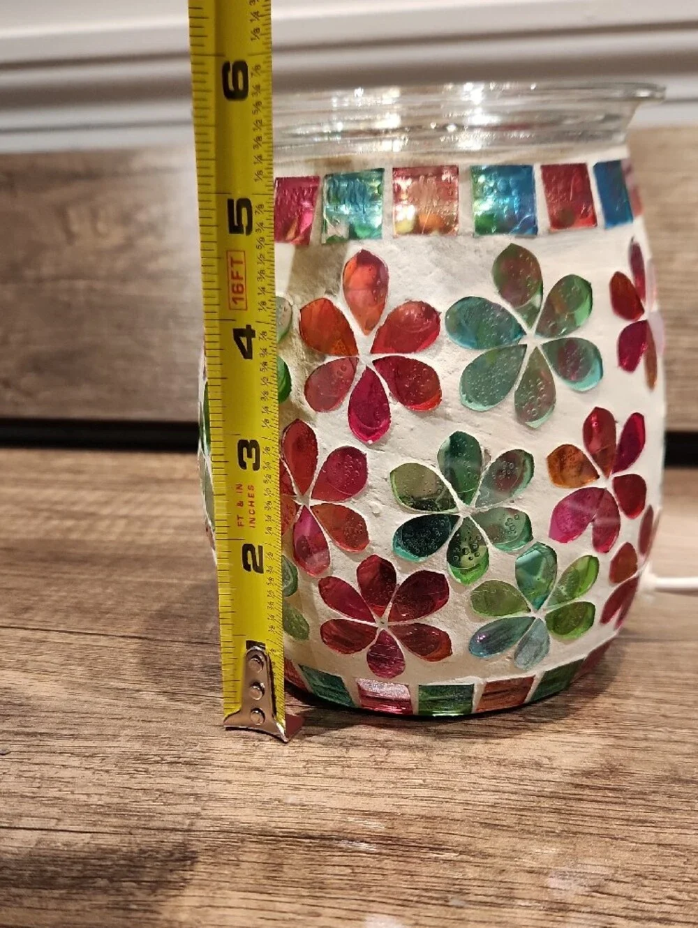 EUC Intertek Handcrafted Multicolor Floral Mosaic Glass Lighted Lamp